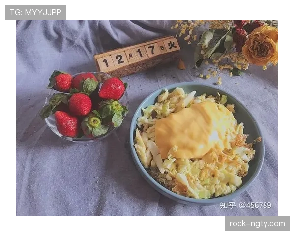 袁悦训练完随手晒出的餐盘，这自律程度谁懂啊